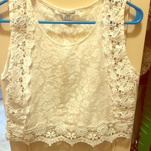 White lace crop
